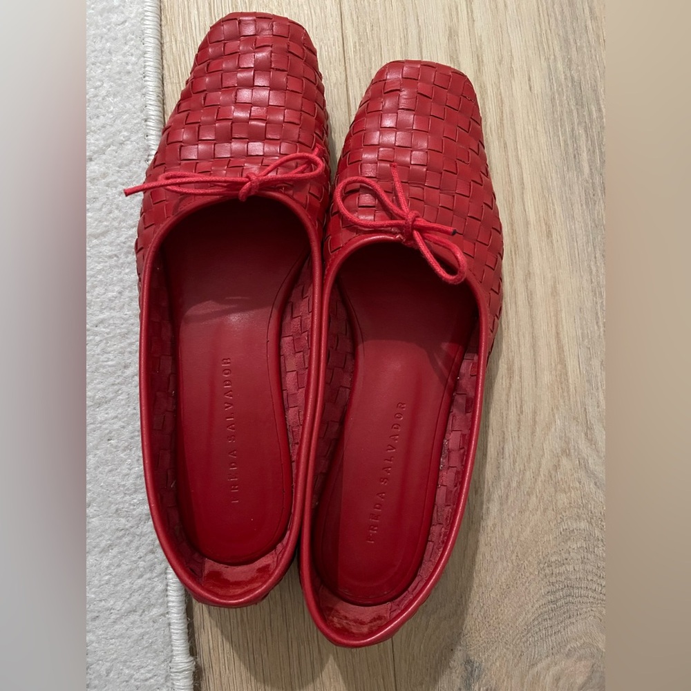 Freda Salvador Red Woven Jada flats
